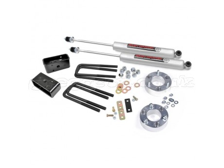 Toyota Tundra Lift 2,5" Suspension Lift Kit Rough Country
