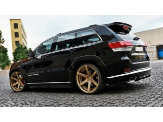 Jeep Grand Cherokee WK2 Summit Facelift (2014 -) Central Rear Bumper Diffuser Valance Extension (WITH A VERTICAL BAR)